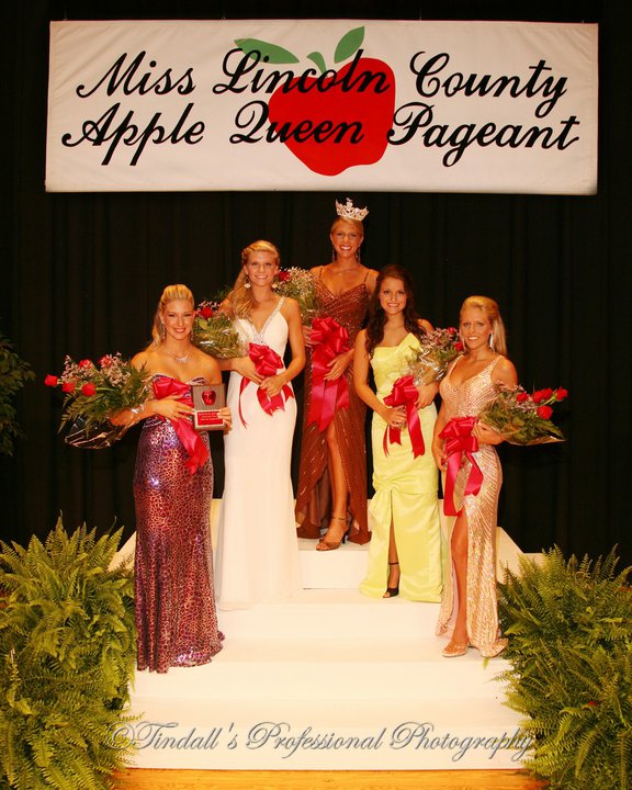 North Carolina International Pageants Mrs. North Carolina